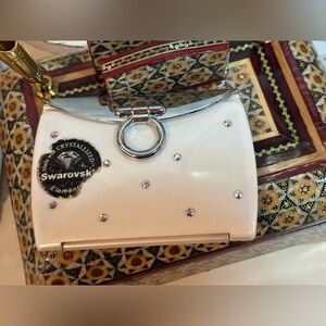💎💎RARE… Swarovski Crystal-Embellished White and Gold Vintage Compact Mirror💎💎
